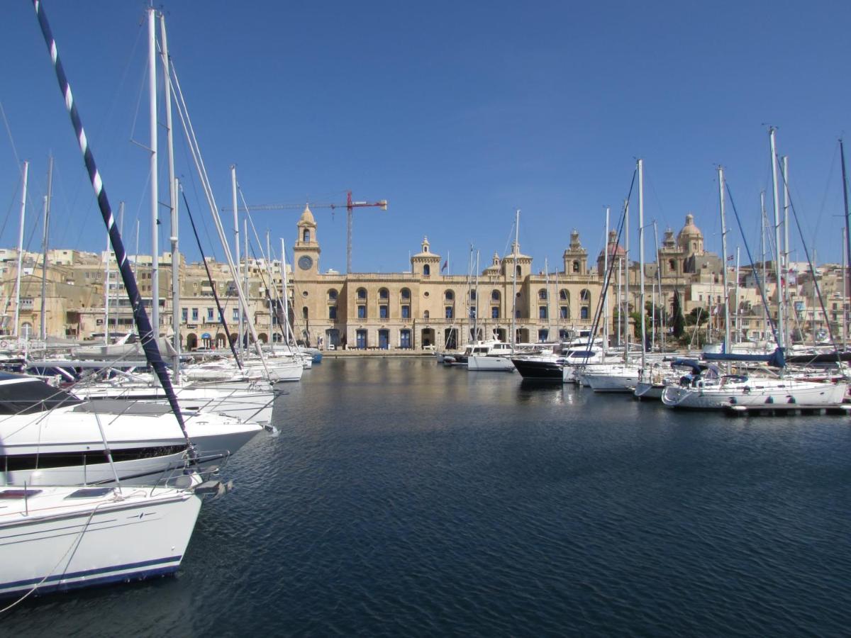 Vittoriosa' Seafront 2 Bed Highly Furnished Apartment Dış mekan fotoğraf